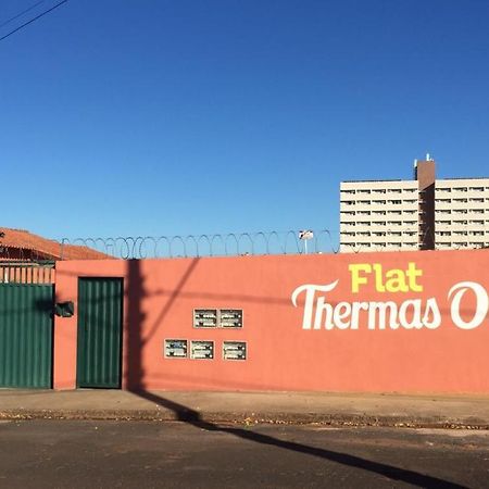 Flat Thermas Olimpia - 300 Metros Do Thermas Dos Laranjais Exterior foto